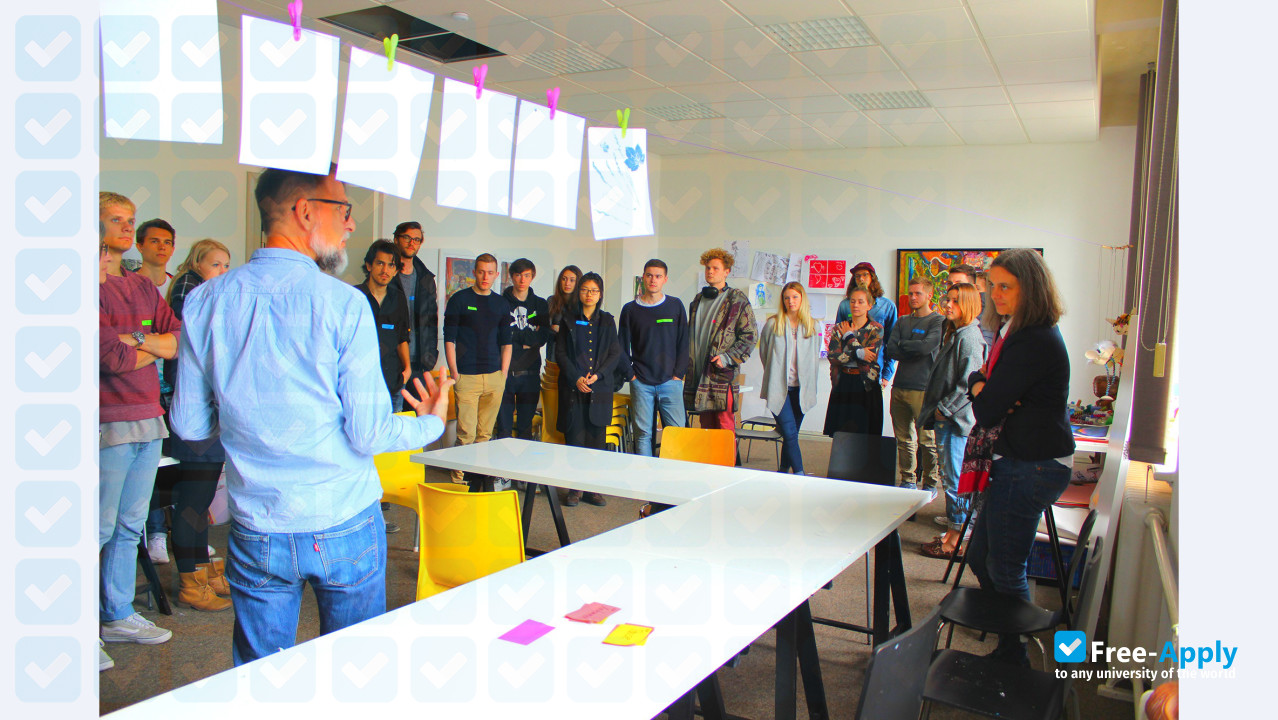 Foto de la Muthesius College of Art #9