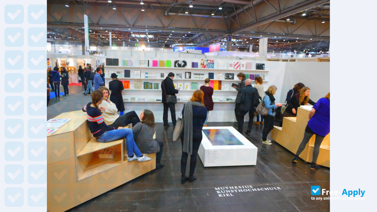 Foto de la Muthesius College of Art #5