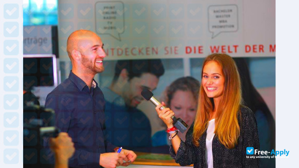 Foto de la Stuttgart Media University #9