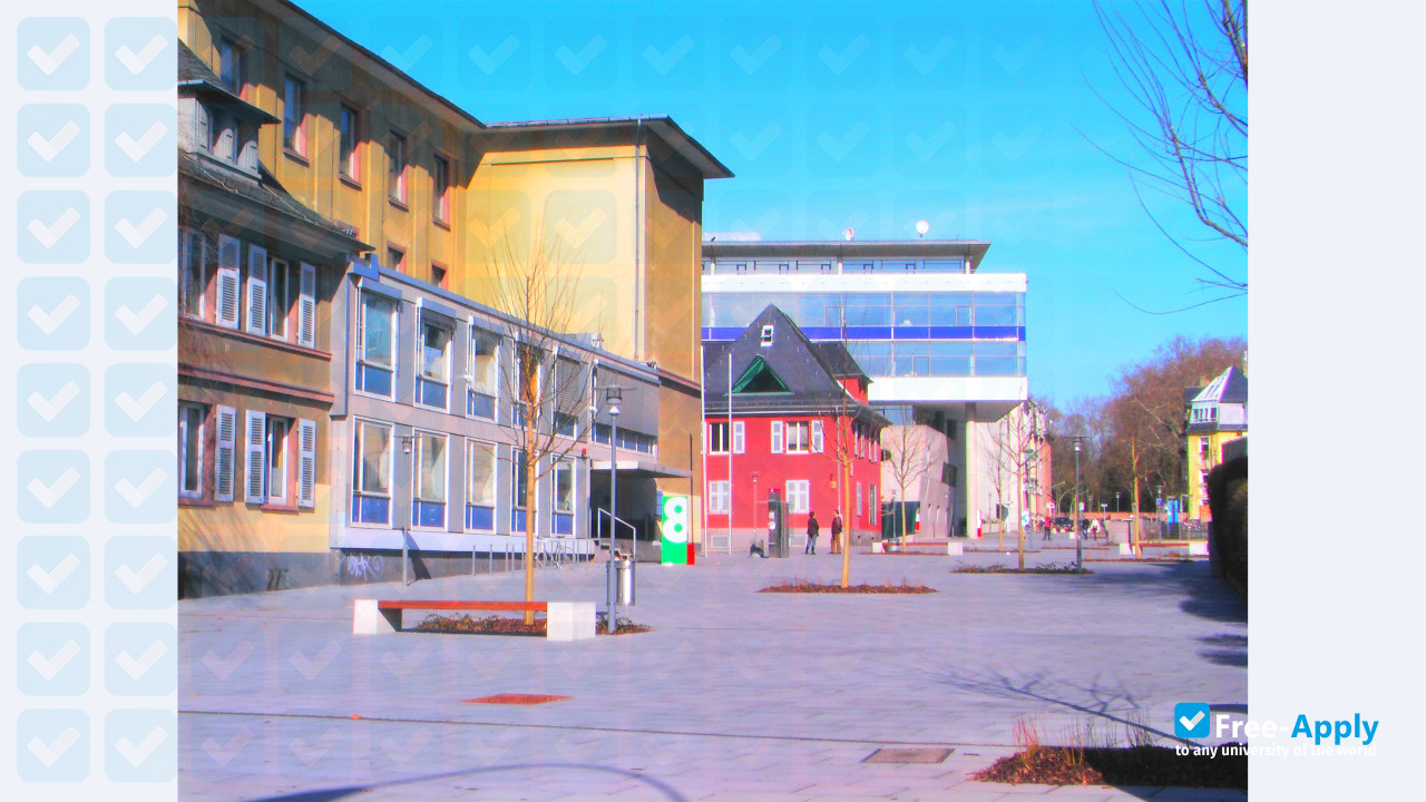 Frankfurt University of Applied Sciences фотография №6