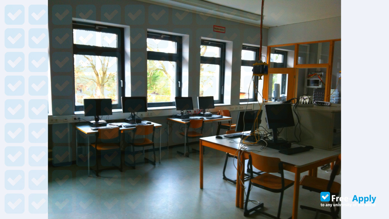 Ostfalia University of Applied Sciences фотография №12