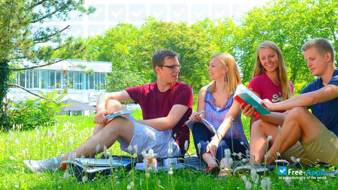 Foto de la Heilbronn University #7