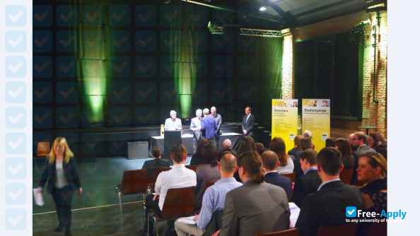 Photo de l’VWA College of Professional Education #4