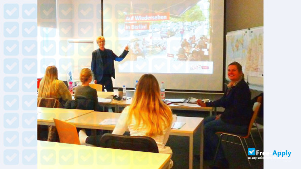 Private School of Business, Technology and Culture photo #8