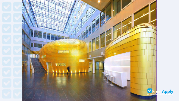 Kühne Logistics University photo #10