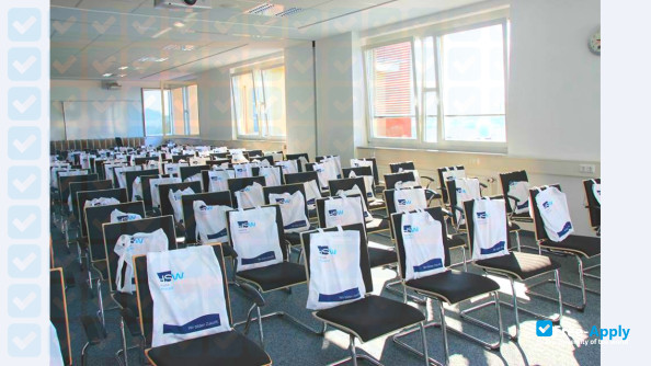 Foto de la Weserbergland University of Applied Sciences #29