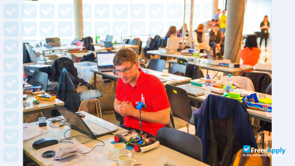 Photo de l’University of Applied Sciences Landshut #11
