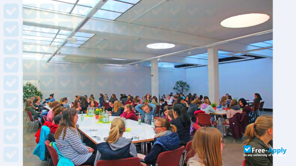 Photo de l’University of Applied Sciences Mittelhessen #9