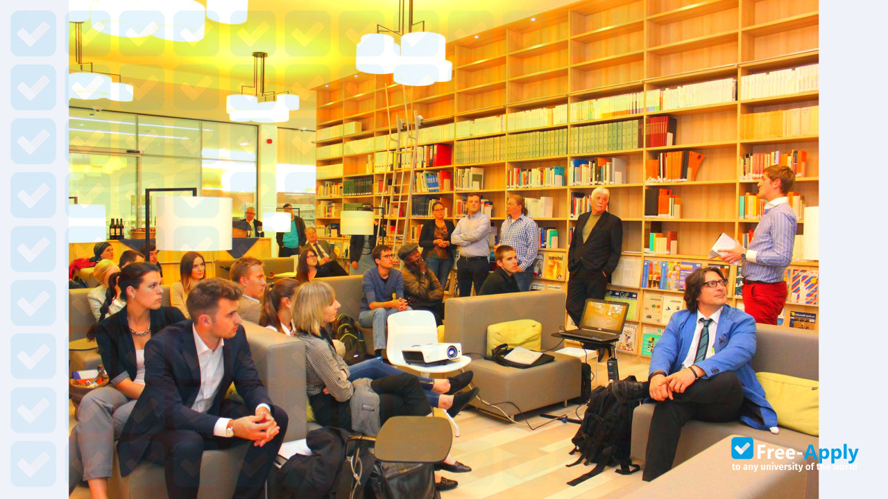 Photo de l’Private College Calw College of Business and Media #7