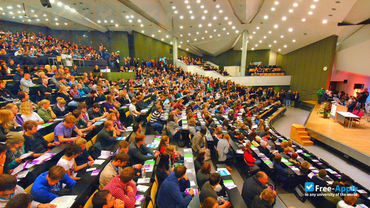 Photo de l’Kiel University #5