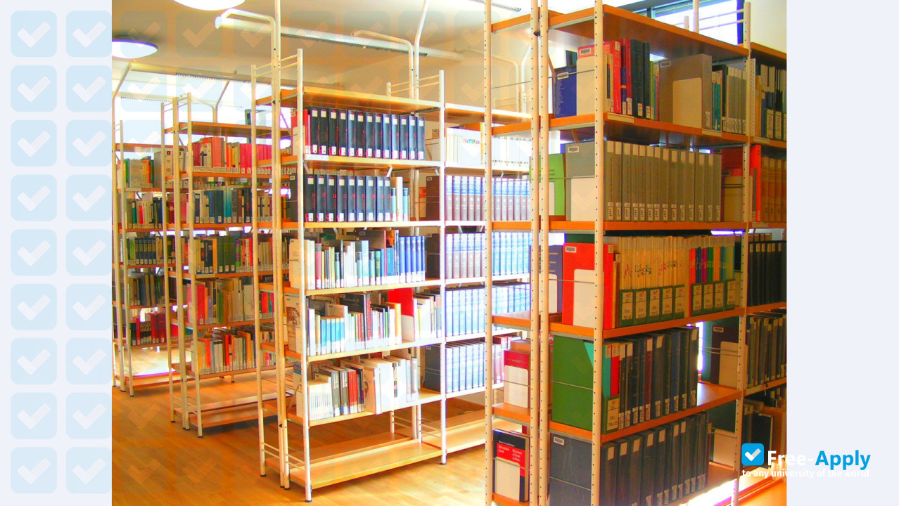 University of Music and Theater Hamburg photo #3
