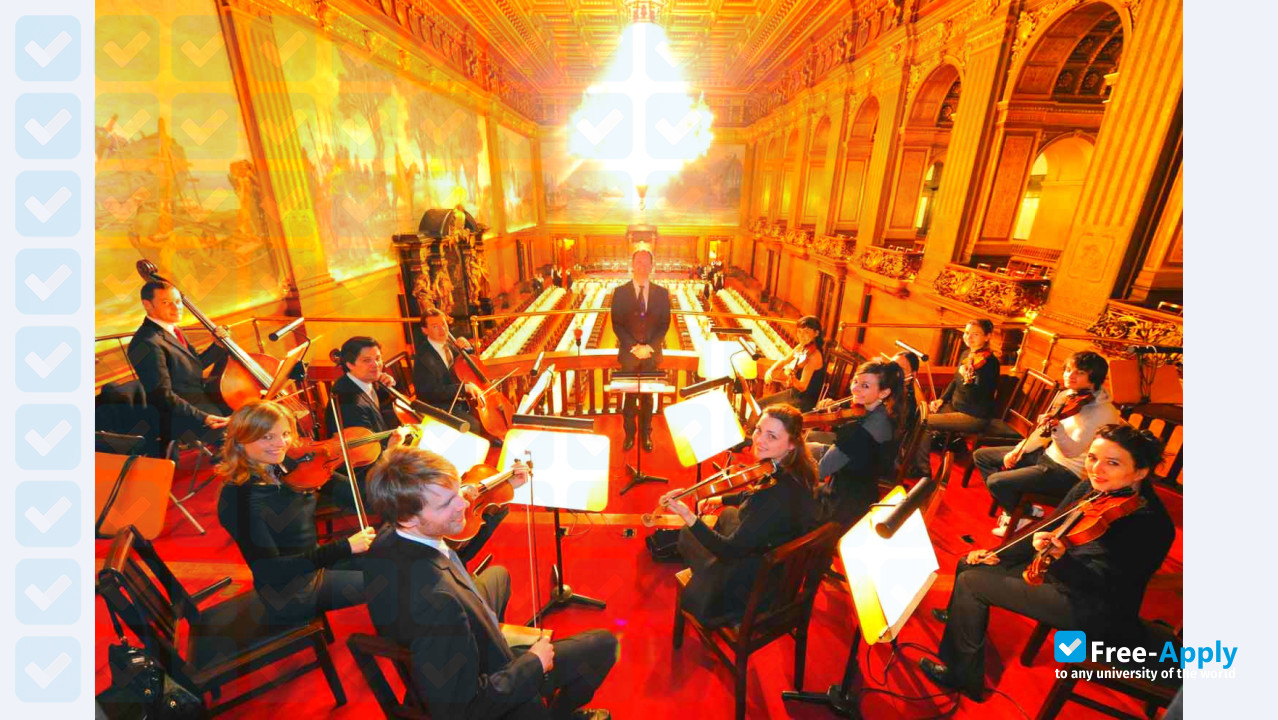 University of Music and Theater Hamburg photo #2