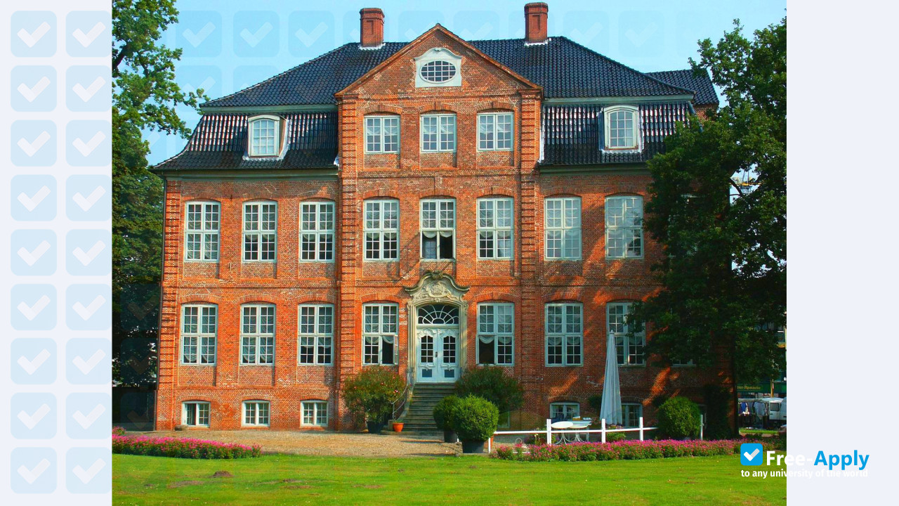 University of Applied Sciences Wedel photo #8