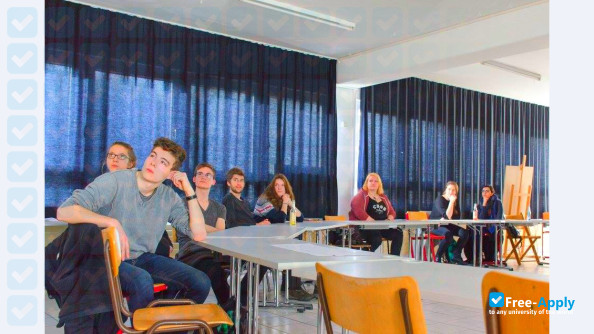 College of Art, Design and Popular Music фотография №16