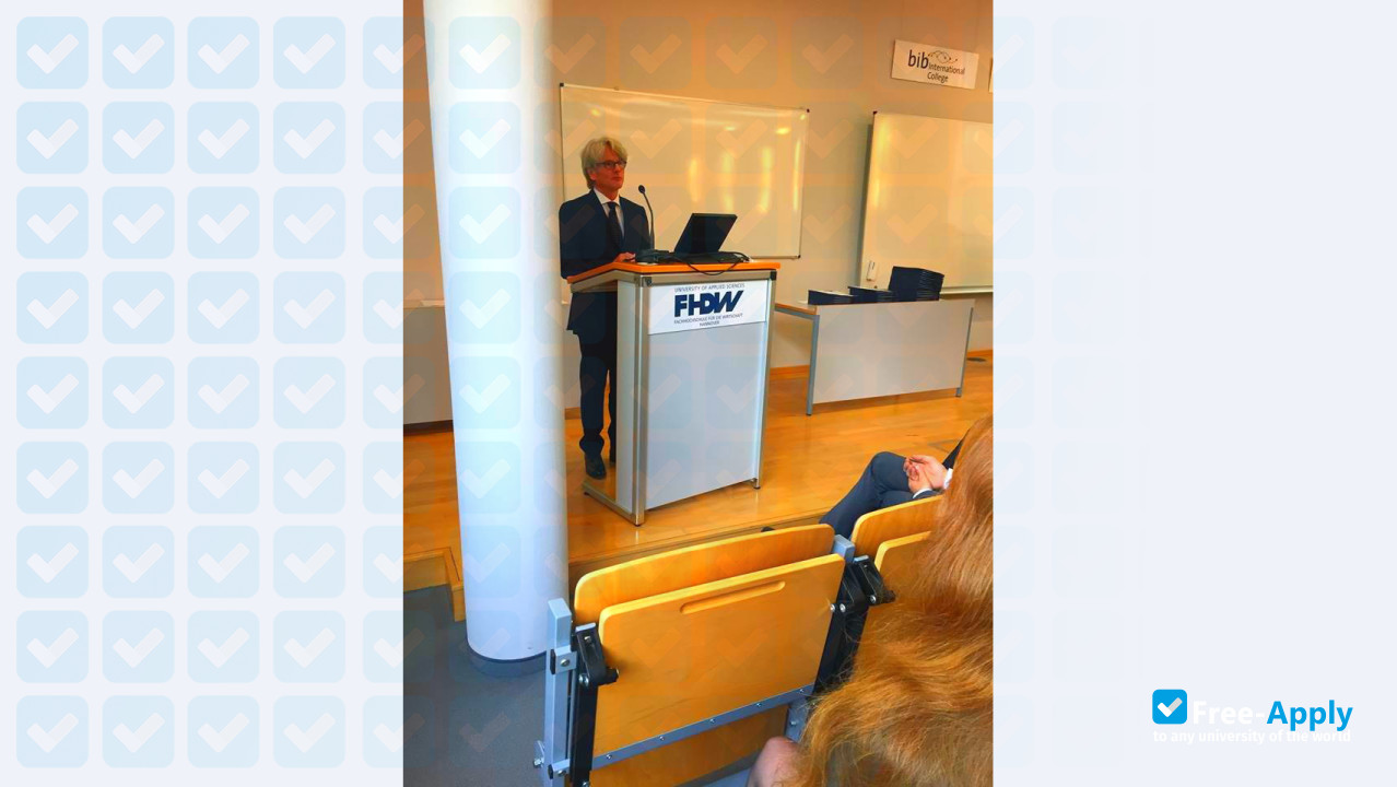 Photo de l’University of Applied Sciences in Hannover #11
