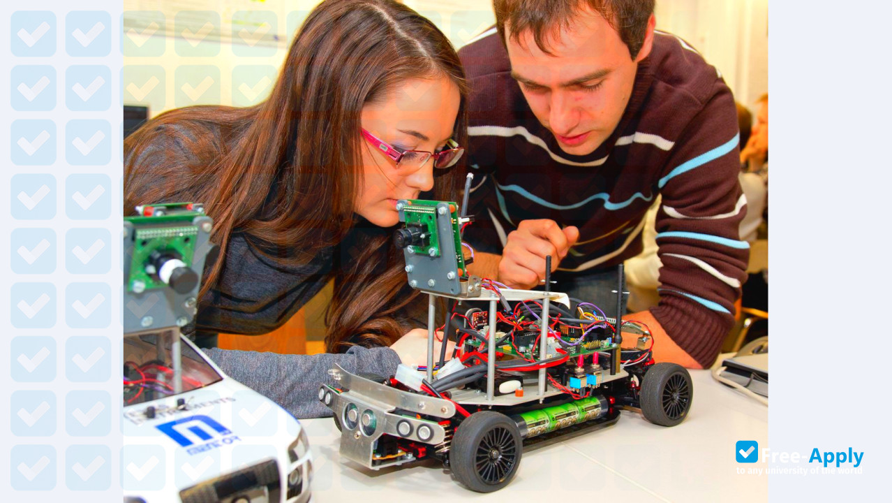 Foto de la West Saxon University of Applied Sciences of Zwickau