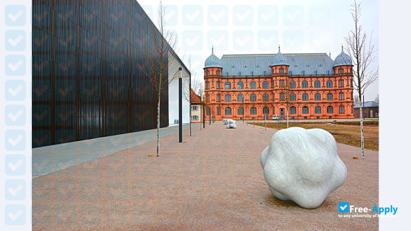 Foto de la University of Music Karlsruhe #9