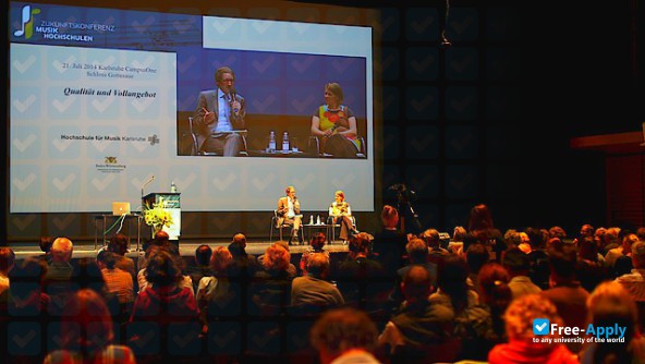 Foto de la University of Music Karlsruhe #2