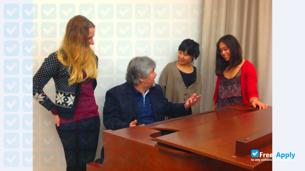 Foto de la University of Music Karlsruhe #8