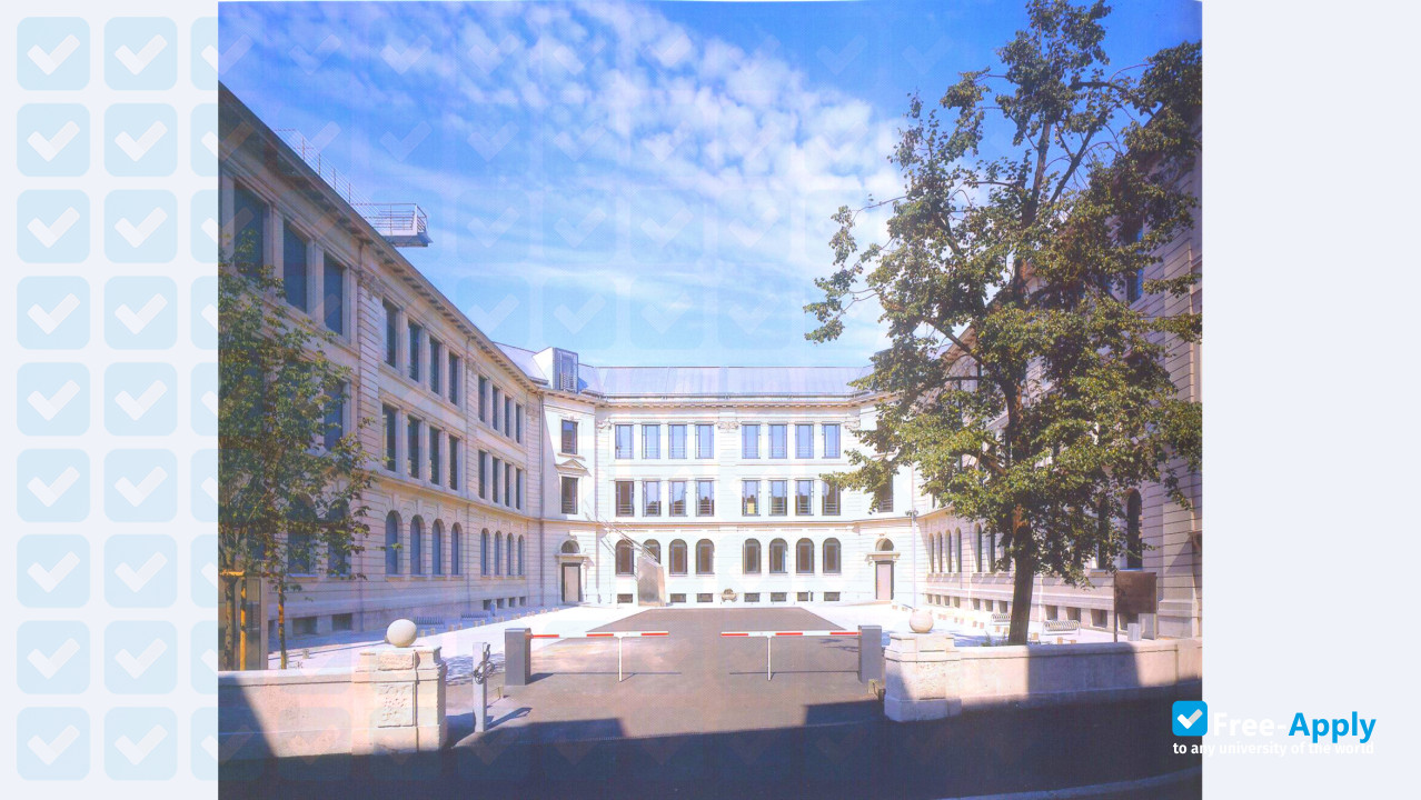 Foto de la University of Music Wurzburg #3