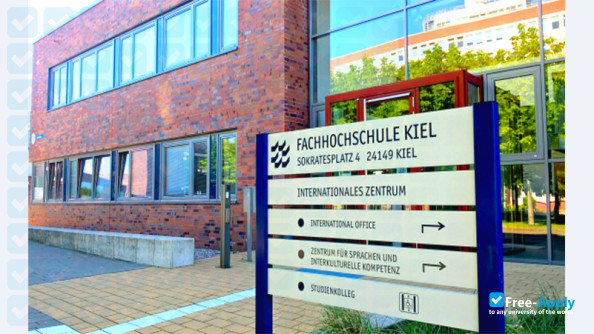 Foto de la Kiel University of Applied Sciences #14