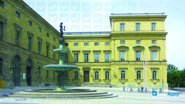Bavarian Academy for Administrative Management фотография №1