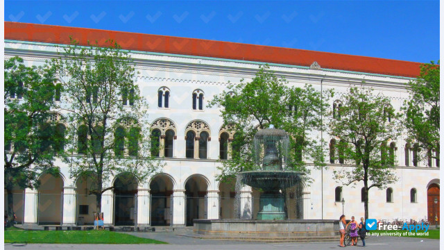 Ludwig Maximilian University of Munich фотография №1