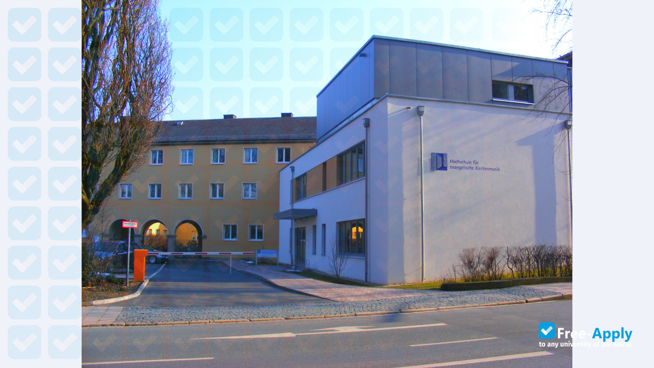Foto de la University for Protestant Church Music in Bavaria #4
