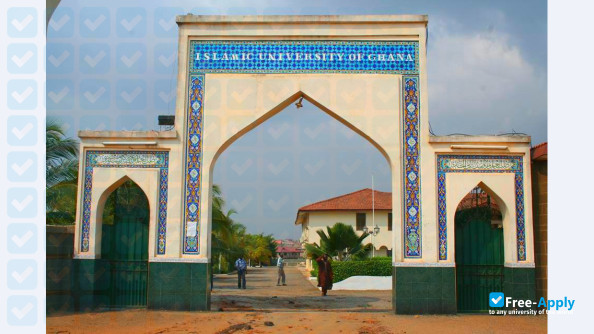 Foto de la Islamic University College #7