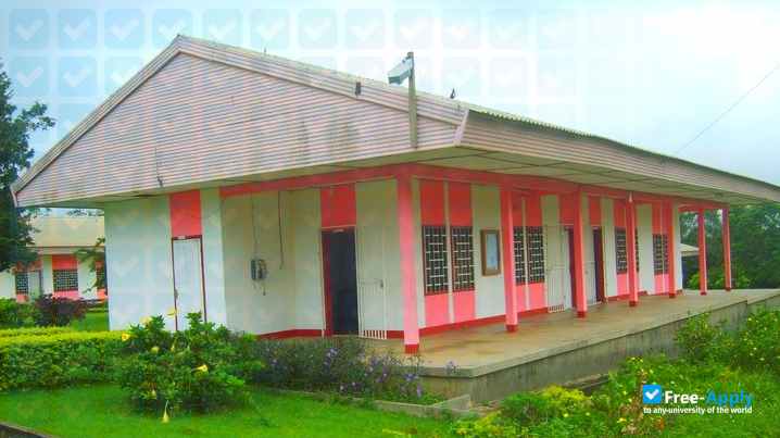 Foto de la Spiritan University College #7