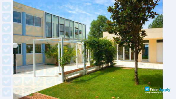 Photo de l’International Hellenic University #5