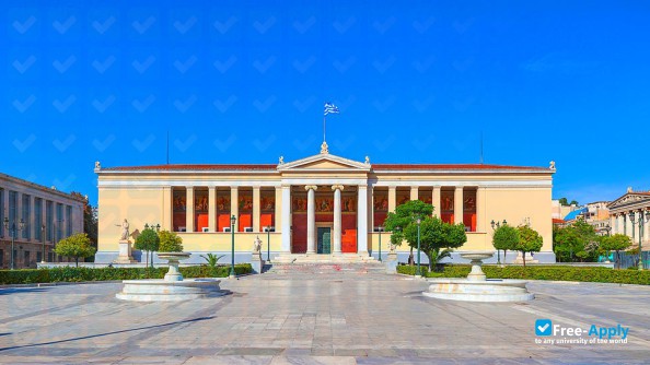 Foto de la National and Kapodistrian University of Athens #2