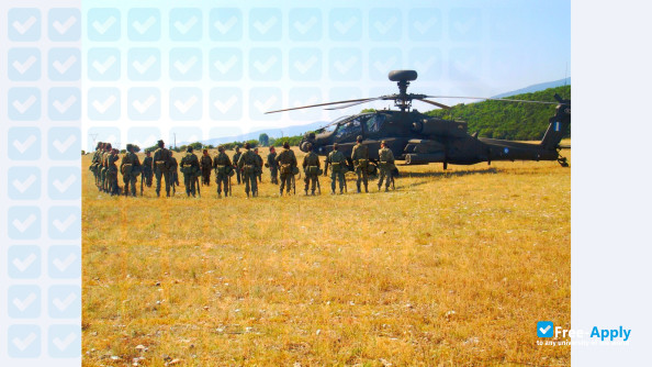 Foto de la Hellenic Military Academy #8