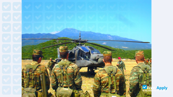 Foto de la Hellenic Military Academy #7