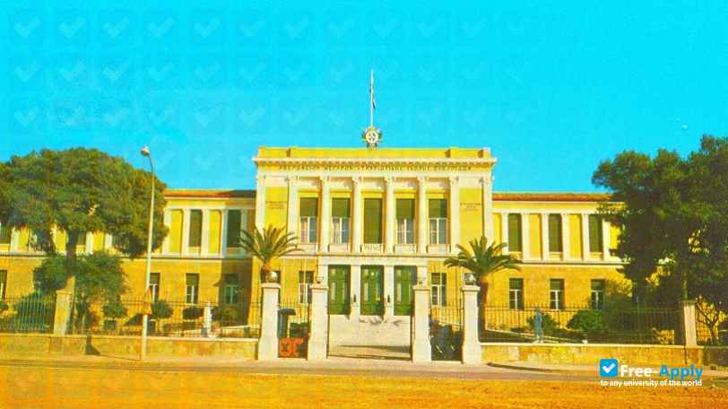 Foto de la Hellenic Military Academy #2