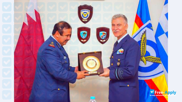 Photo de l’Hellenic Air Force Administrative NCO Academy #13