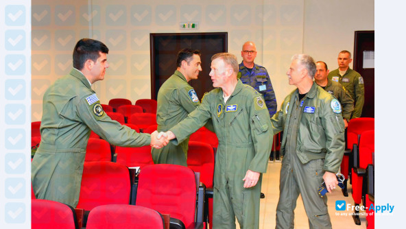 Photo de l’Hellenic Air Force Administrative NCO Academy #13