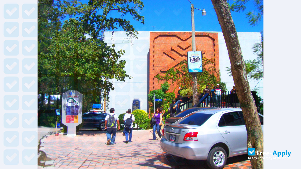 Galileo University photo #6
