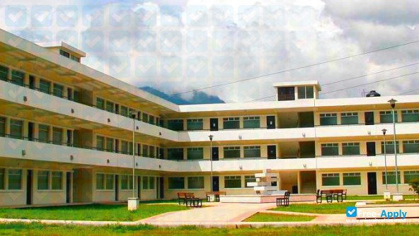 Guatemala Middle American University (UMES) photo #8