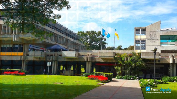 Foto de la Rafael Landivar University (URL) #6