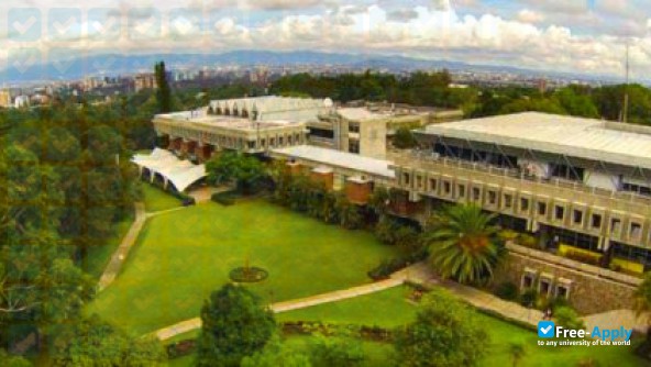 Foto de la Rafael Landivar University (URL) #3