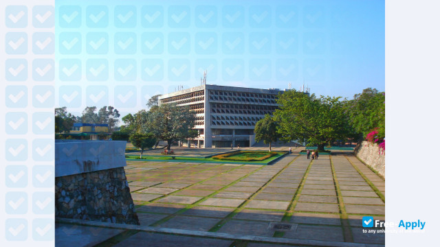 University of San Carlos of Guatemala фотография №3