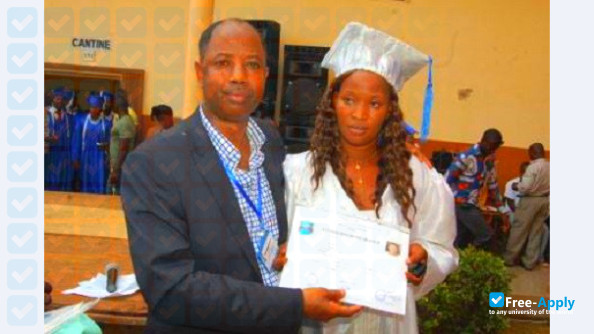 Foto de la University of Utah-Guinea #8