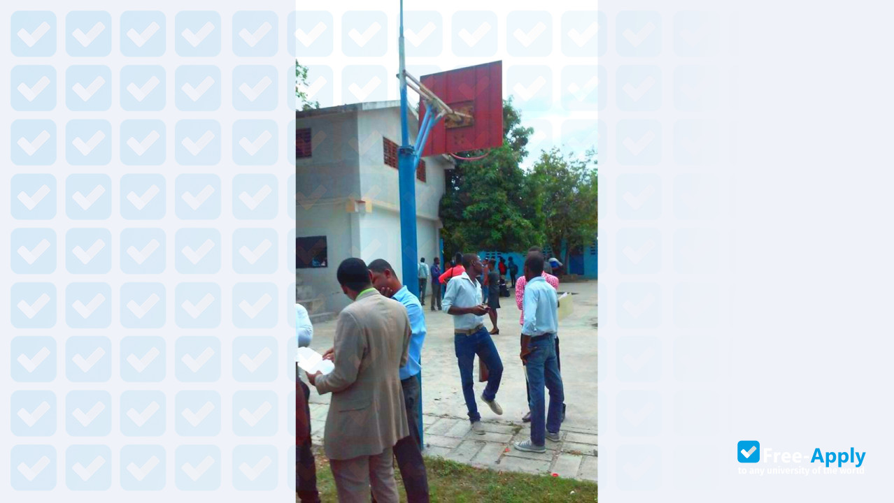 Photo de l’Atlantic University of Haiti #2