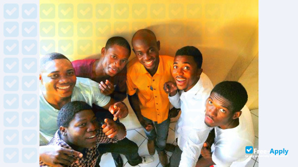 Photo de l’University of the Caribbean #3