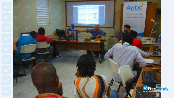 École Supérieure d'Infotronique d'Haïti photo #7
