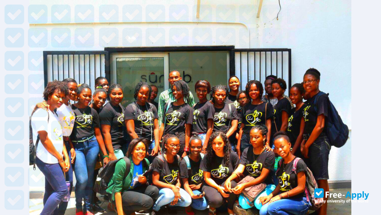 École Supérieure d'Infotronique d'Haïti photo #2