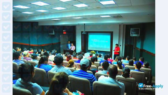 University of San Pedro Sula photo #17