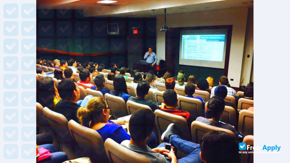 University of San Pedro Sula photo #19