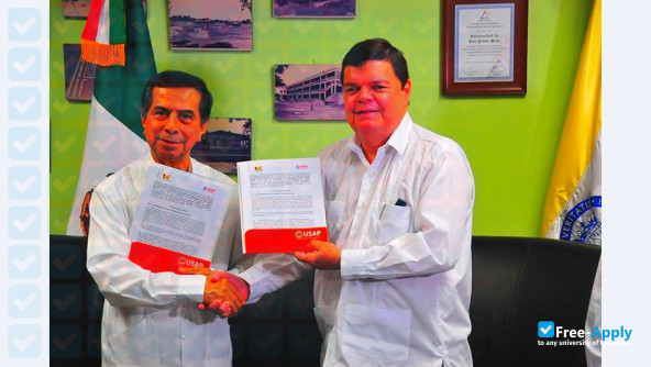 University of San Pedro Sula photo #41